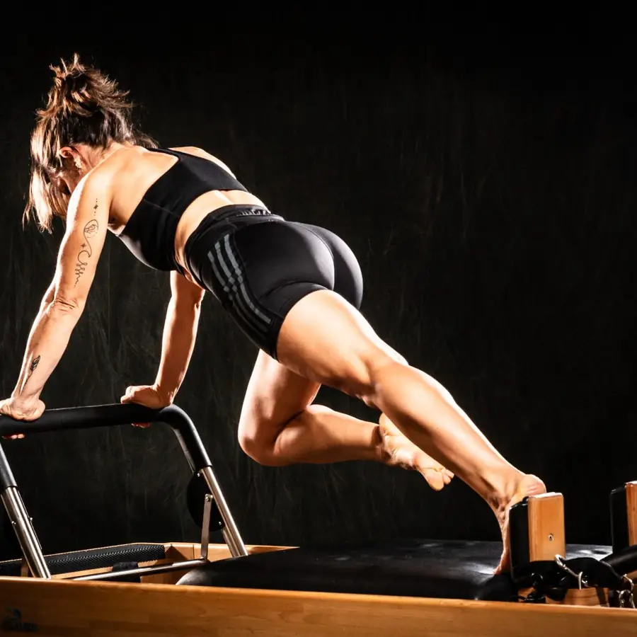 Clase de Pilates con máquinas en Clínica Motriz Tres Cantos